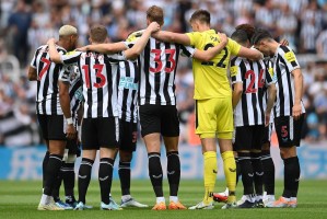 周三001：欧冠 卡拉巴赫VS谢尔本，专家最新比分预测！