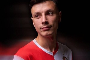 官方：费耶诺德签谢菲联中卫艾哈迈德奥德季奇，转会费近700万镑