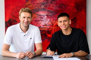 曼城天才中场埃切维里加盟勒沃库森，三方皆大欢喜