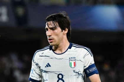 零容错生死战！意大利避开劲敌，皇马曼联抢夺核心，意甲全面失利敲响警钟