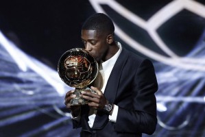 梅西率先祝贺登贝莱获金球奖，C罗等人缺席送祝福